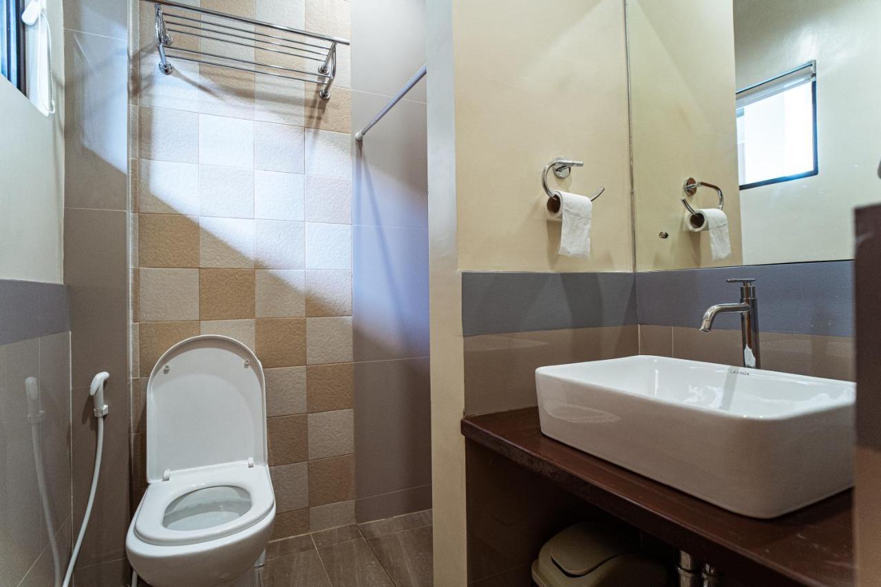 Marieli Suites Near Panglao International Airport 외부 사진